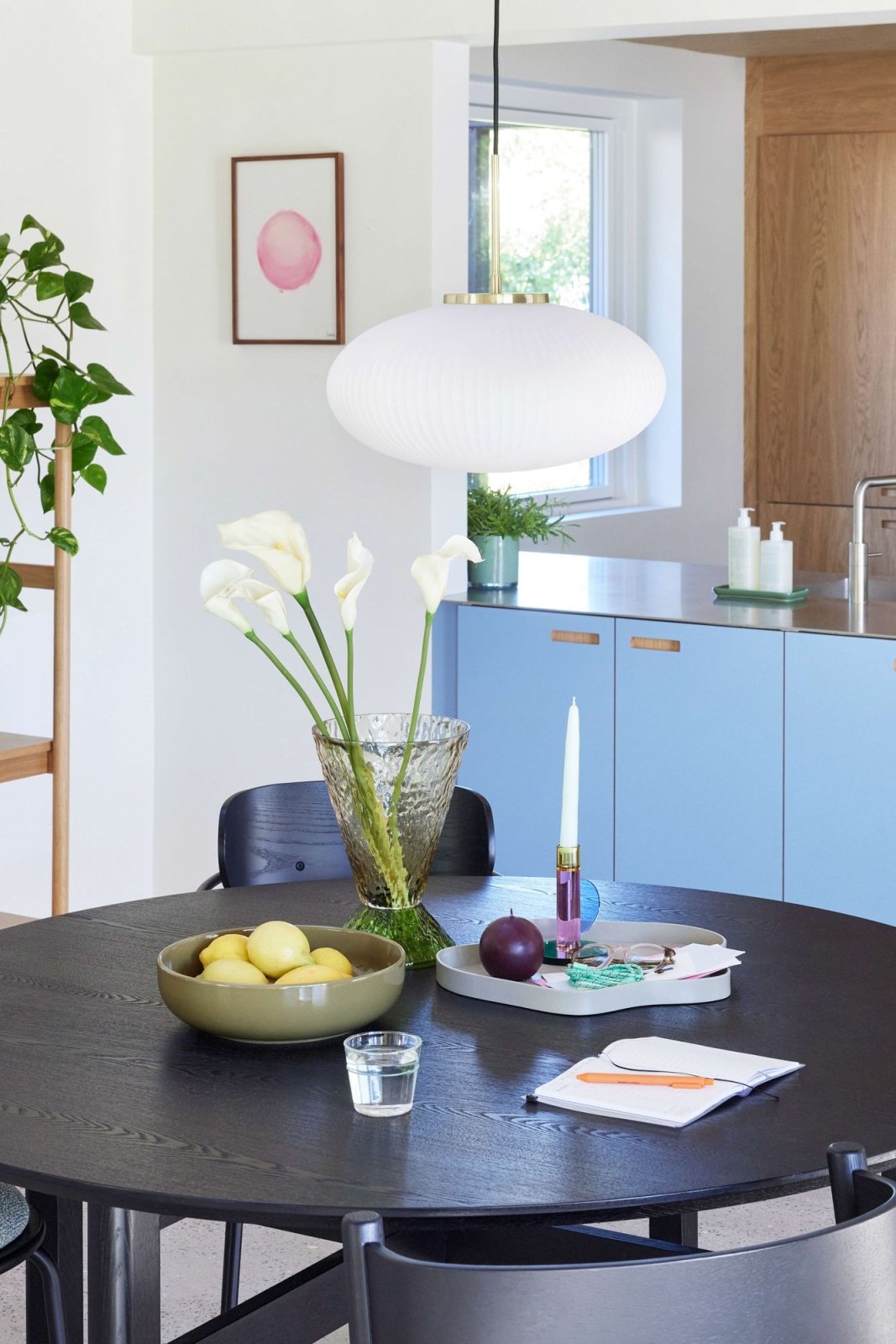 Hübsch Serene Pendel Ellipse, Vit - Azalea Home