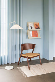 Hübsch Slope Tidningshållare, Sand - Azalea Home