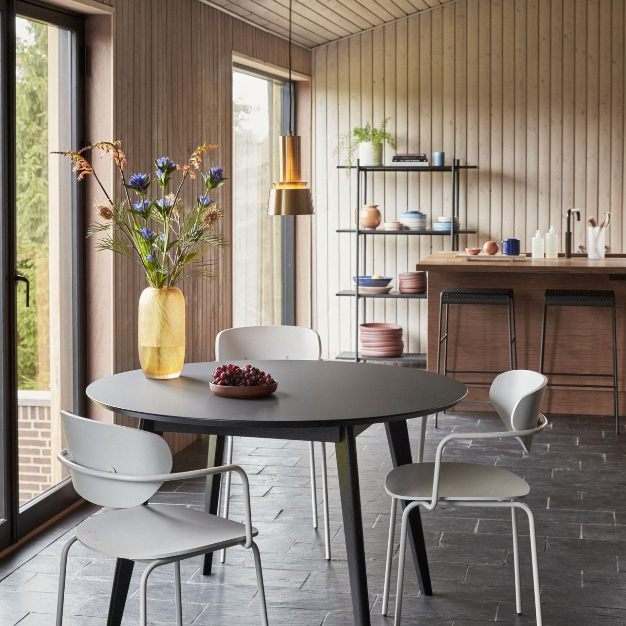 Hübsch Stay Matbord Svart, 120cm - Azalea Home