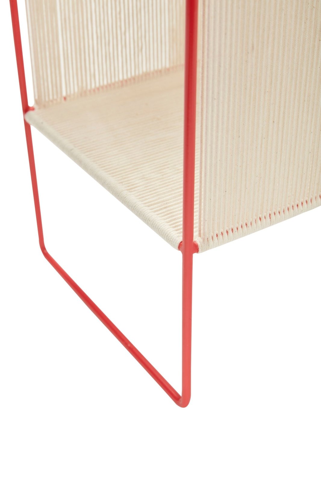 Hübsch String Tidningsställ, Röd / Vit - Azalea Home