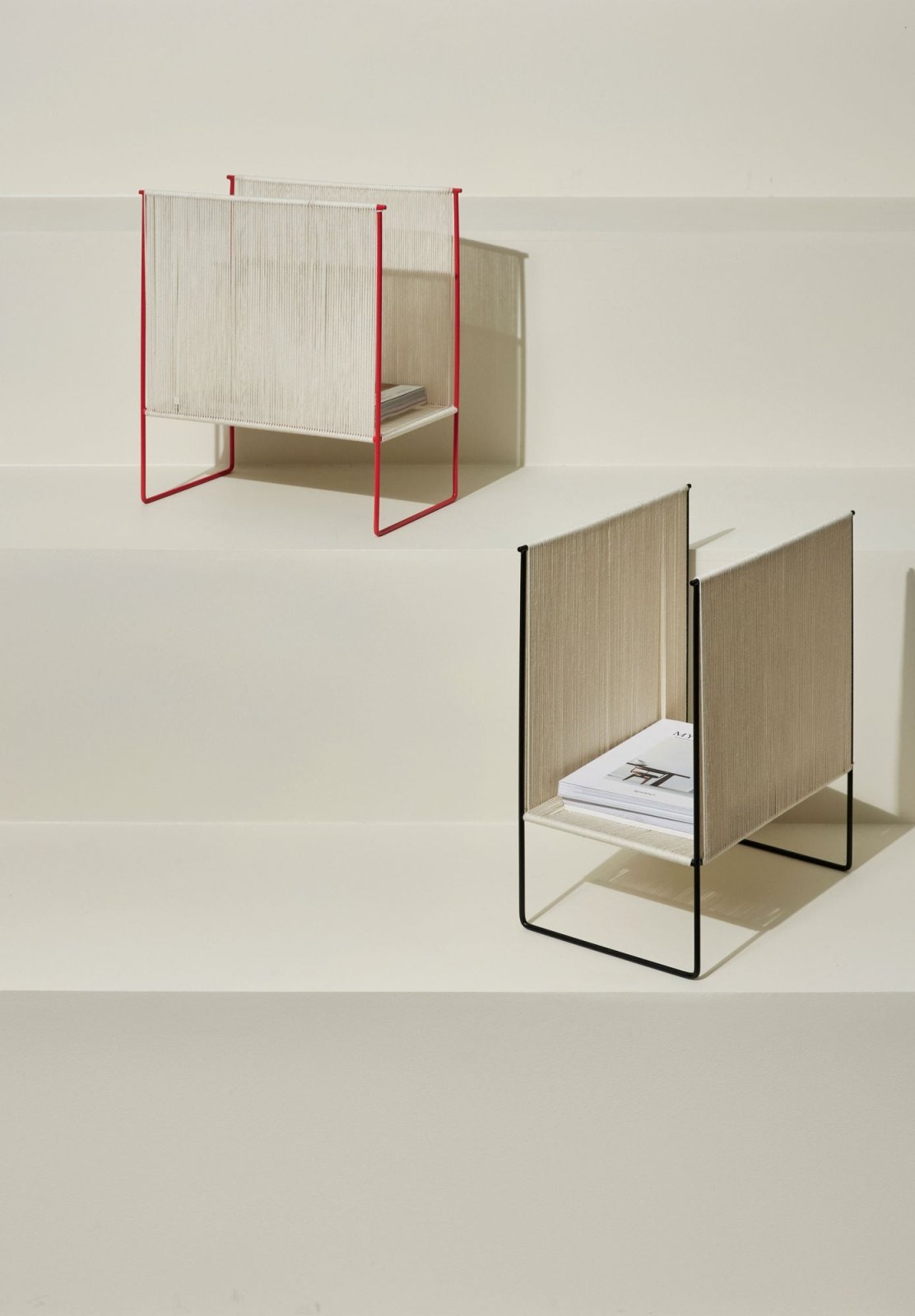 Hübsch String Tidningsställ, Svart - Azalea Home