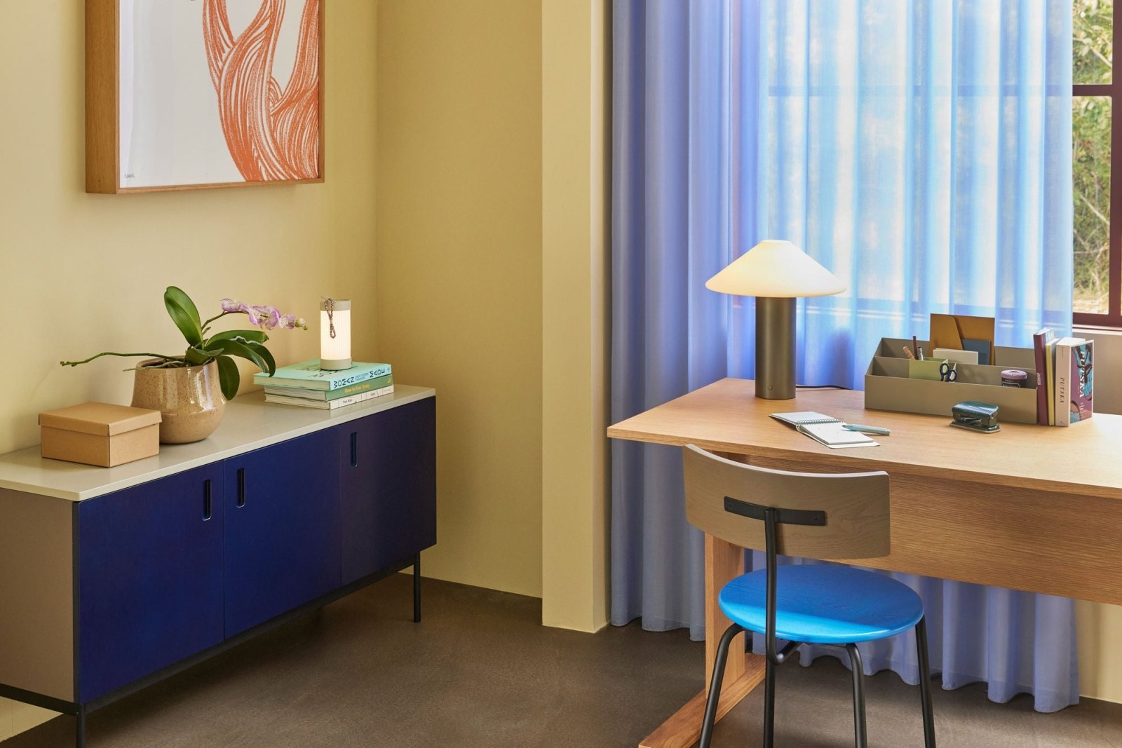 Hübsch Study Konsolbord, Mörkblå - Azalea Home