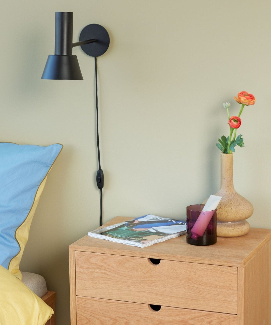Hübsch Tap Vägglampa, Svart - Azalea Home