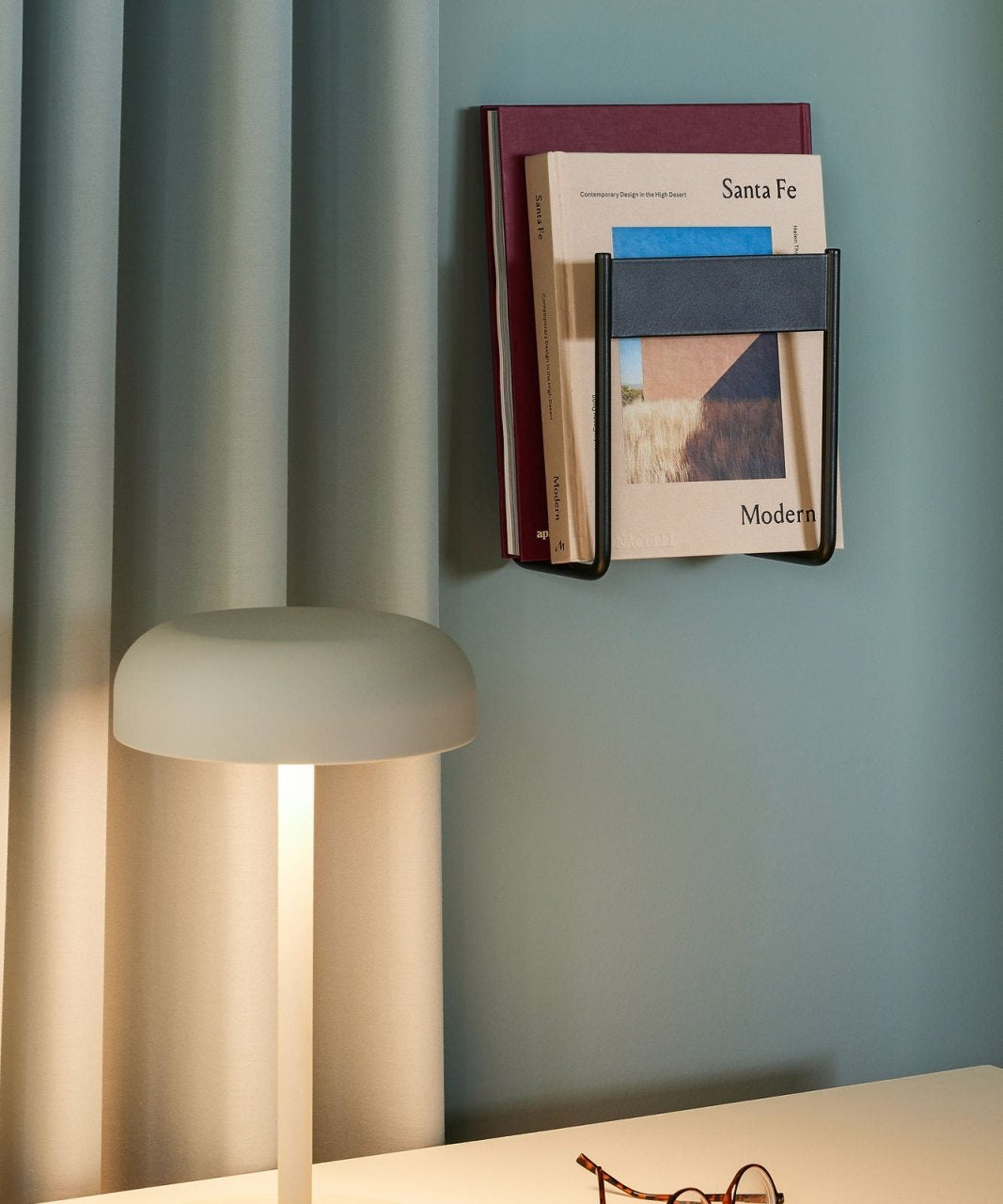 Hübsch Velo Bordslampa, Sand - Azalea Home