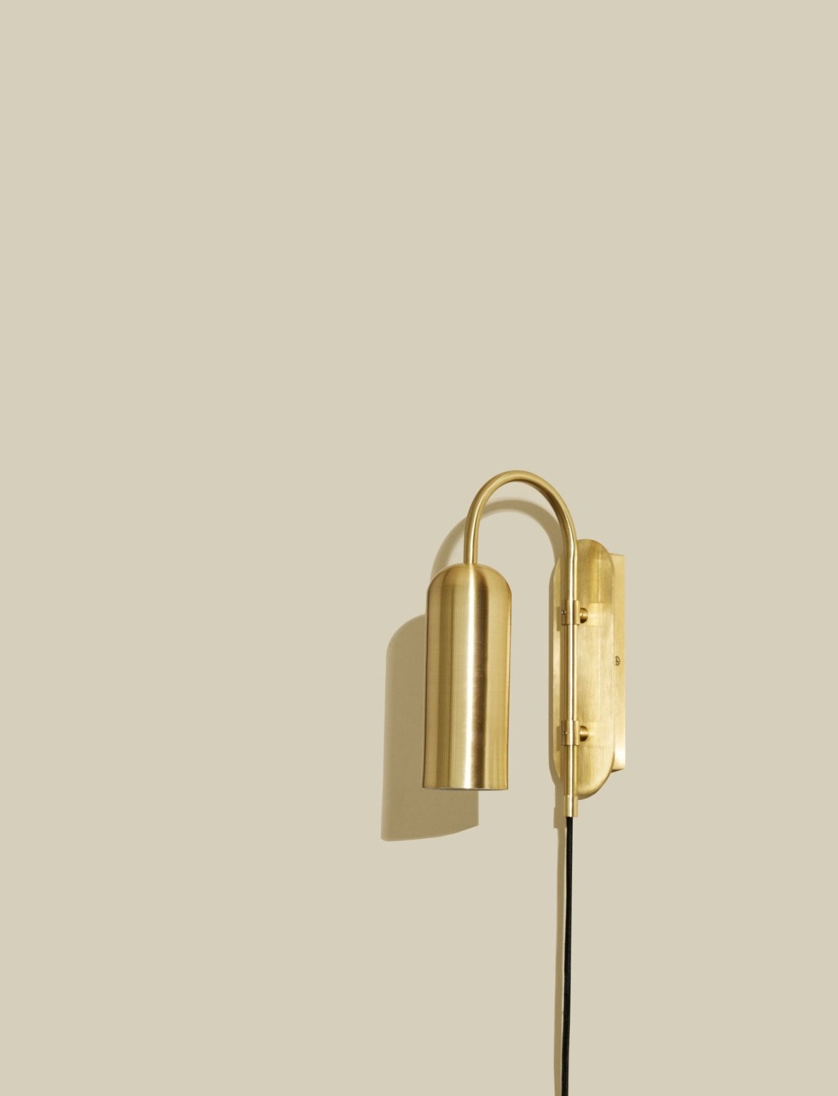 Hübsch Zenith Vägglampa, Mässing - Azalea Home