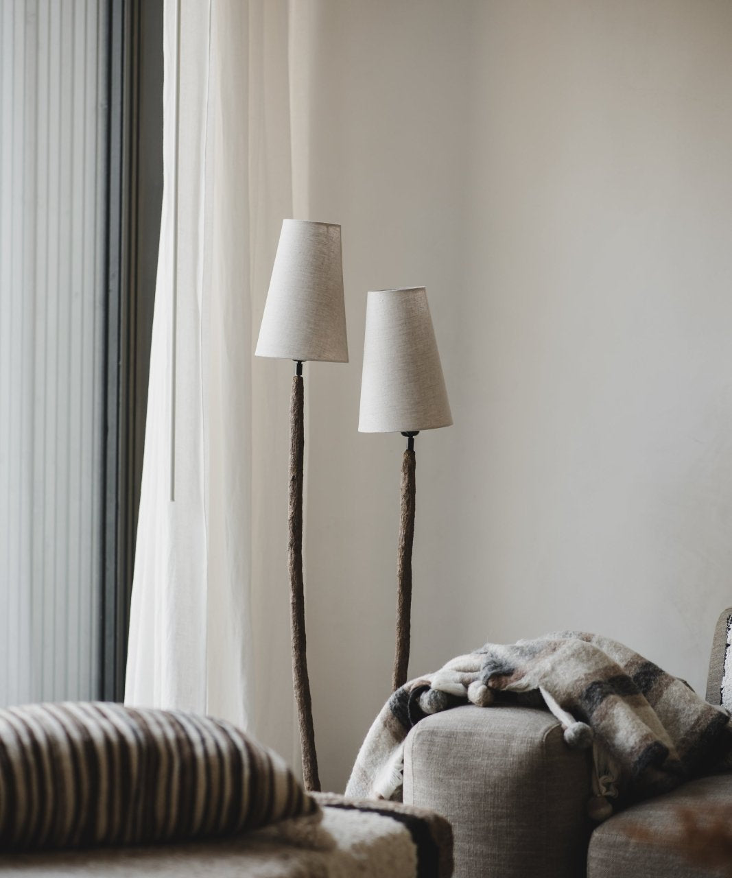 Jakobsdals Fungu L Lampa 30x12x156, Brun - Azalea Home