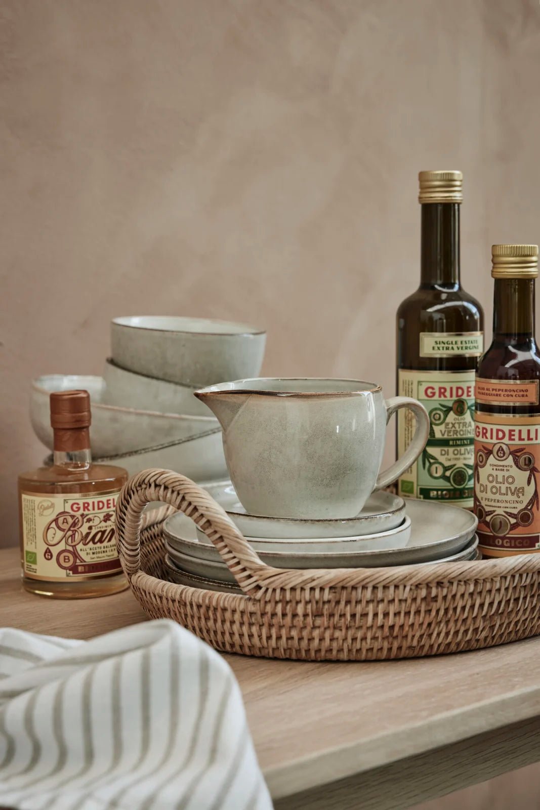 Lene Bjerre Amera Såssnipa 40 cl, Grå - Azalea Home