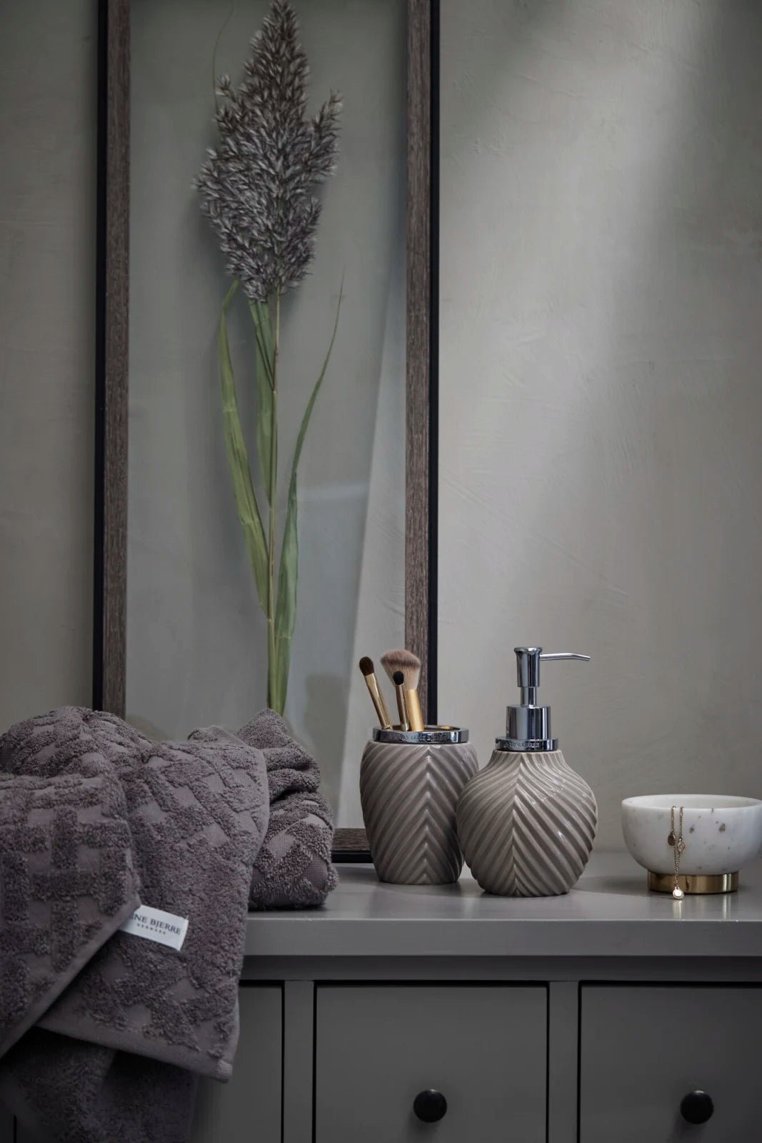 Lene Bjerre Austia fotoram 23x68, Brun/svart - Azalea Home