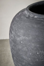 Lene Bjerre Catia vas H55, Antiksvart - Azalea Home