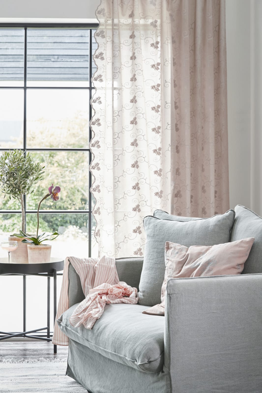 Lene Bjerre Dara Fåtölj, Dark Linen - Azalea Home