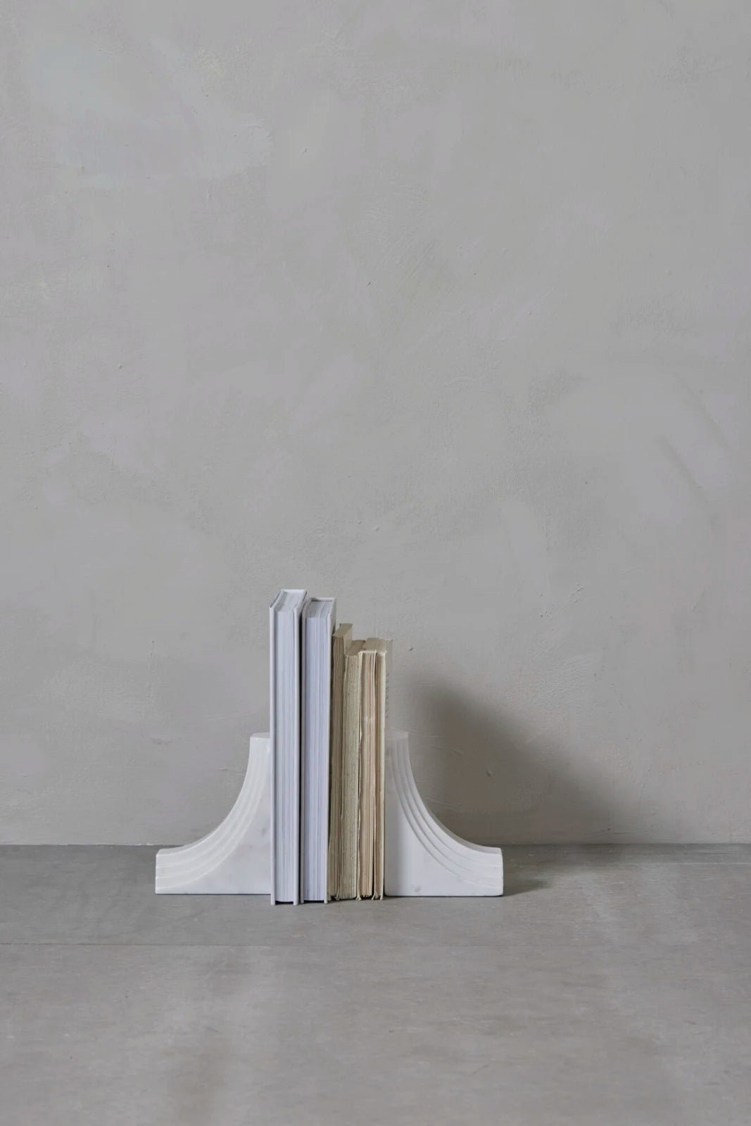 Lene Bjerre Ellia Bokstöd, Vit - Azalea Home