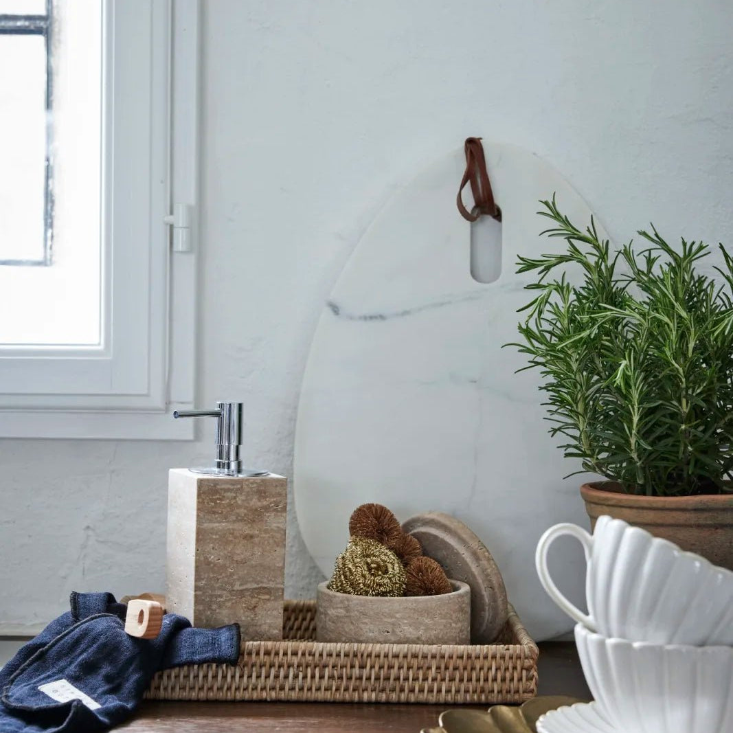 Lene Bjerre Ellia Skärbräda 40x30 Marmor, Vit - Azalea Home