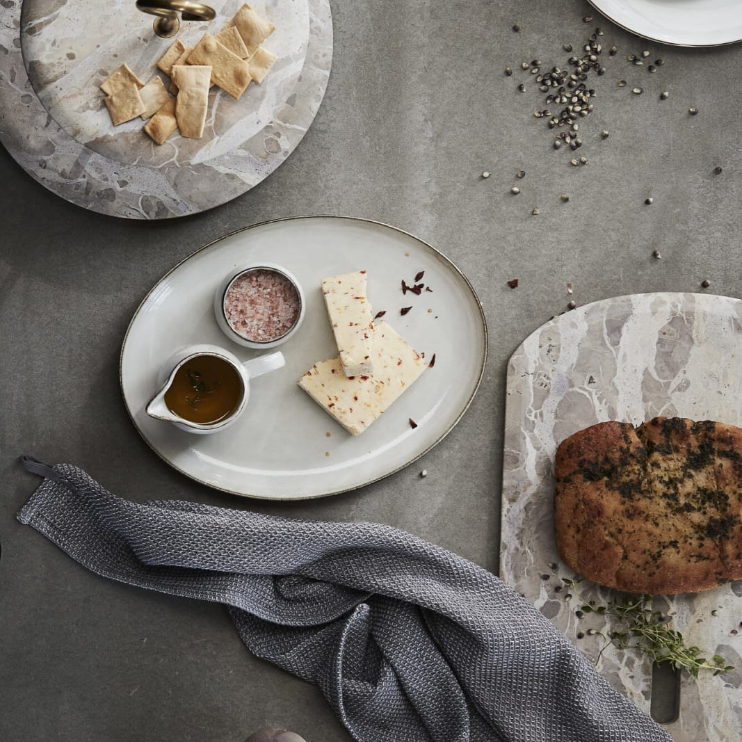 Lene Bjerre Ellia skärbräda marmor 45x30, Linen - Azalea Home