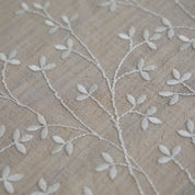 Lene Bjerre Eloise duk 220x160, Mörkgrå - Azalea Home