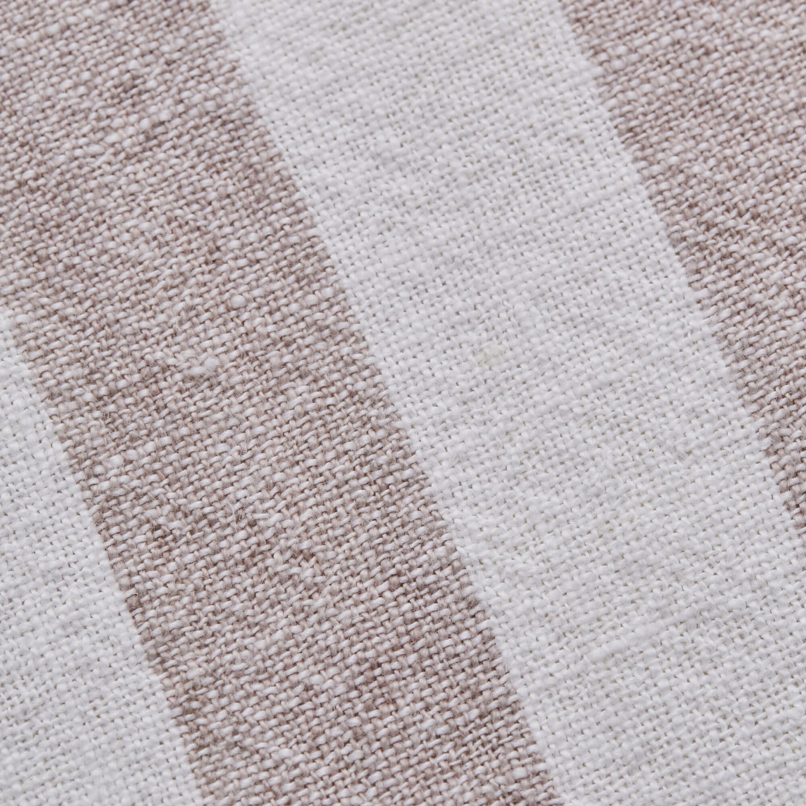 Lene Bjerre Fiona Kudde 50x50, Bark - Azalea Home