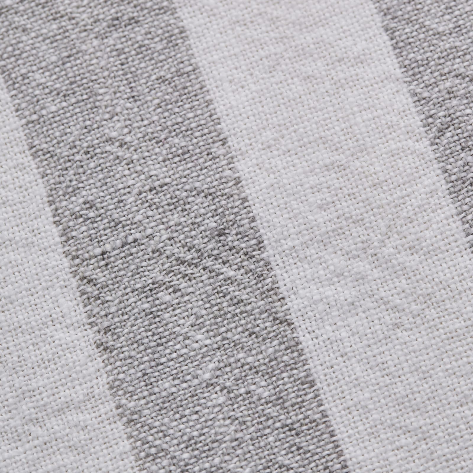 Lene Bjerre Fiona Kudde 50x50, Grå - Azalea Home