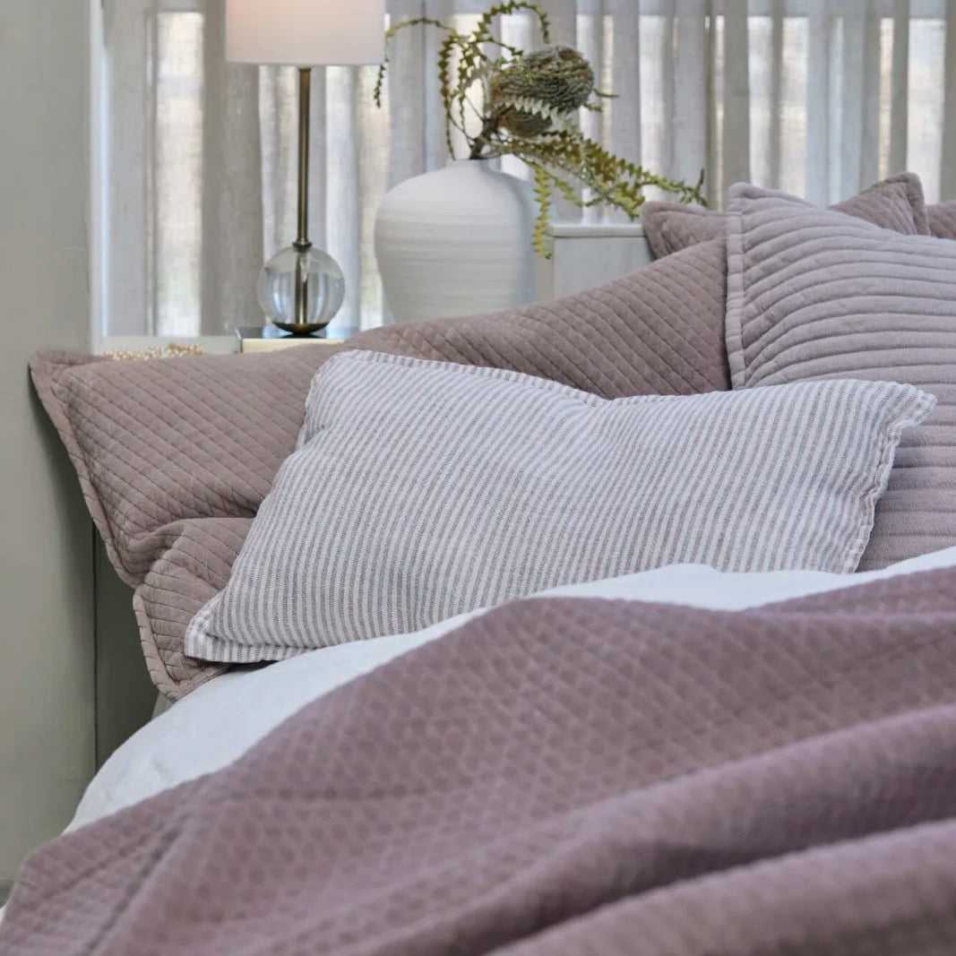 Lene Bjerre Fiona Prydnadskudde 60x40, Bark - Azalea Home