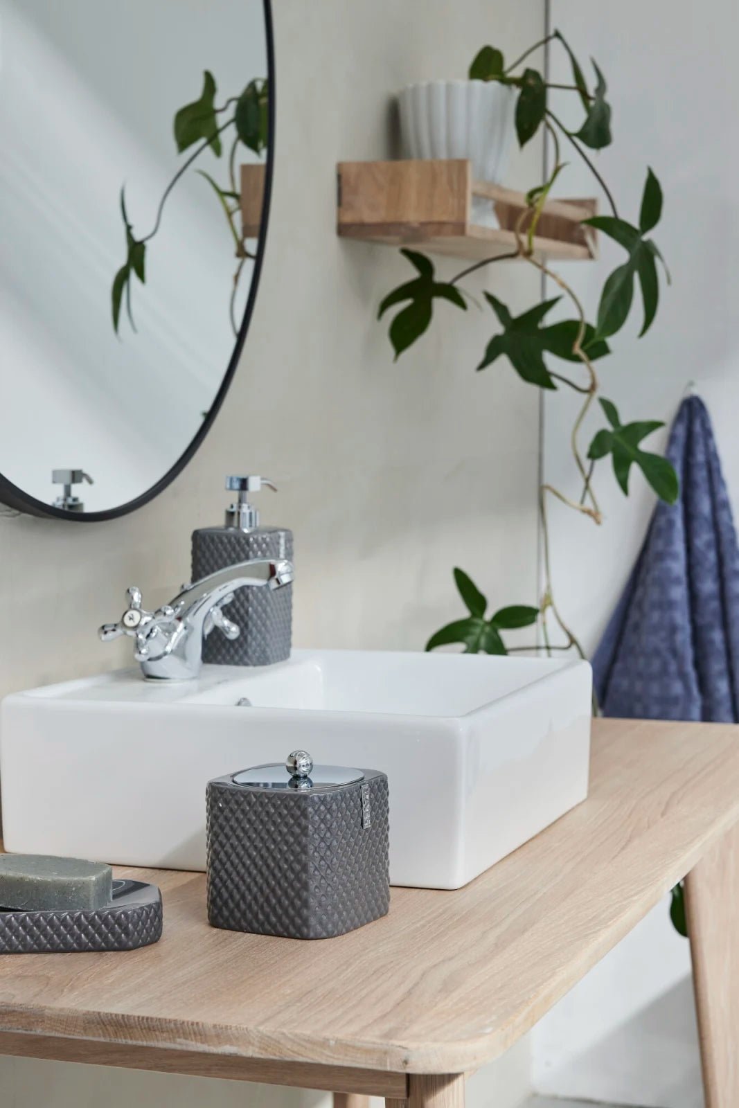 Lene Bjerre Hallia spegel H80XW80, Svart - Azalea Home