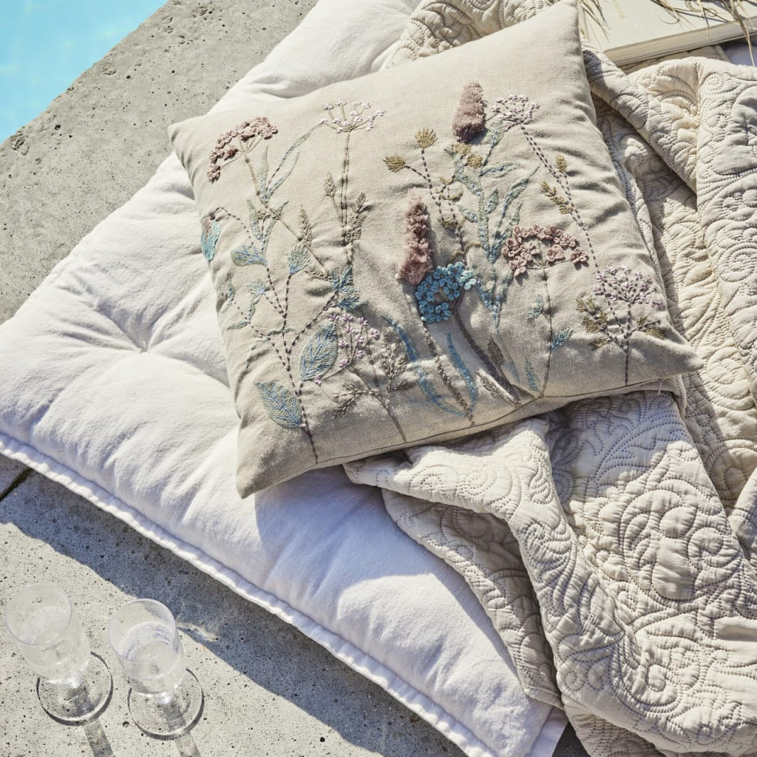 Lene Bjerre Isabelle pläd 170x130, Beige - Azalea Home