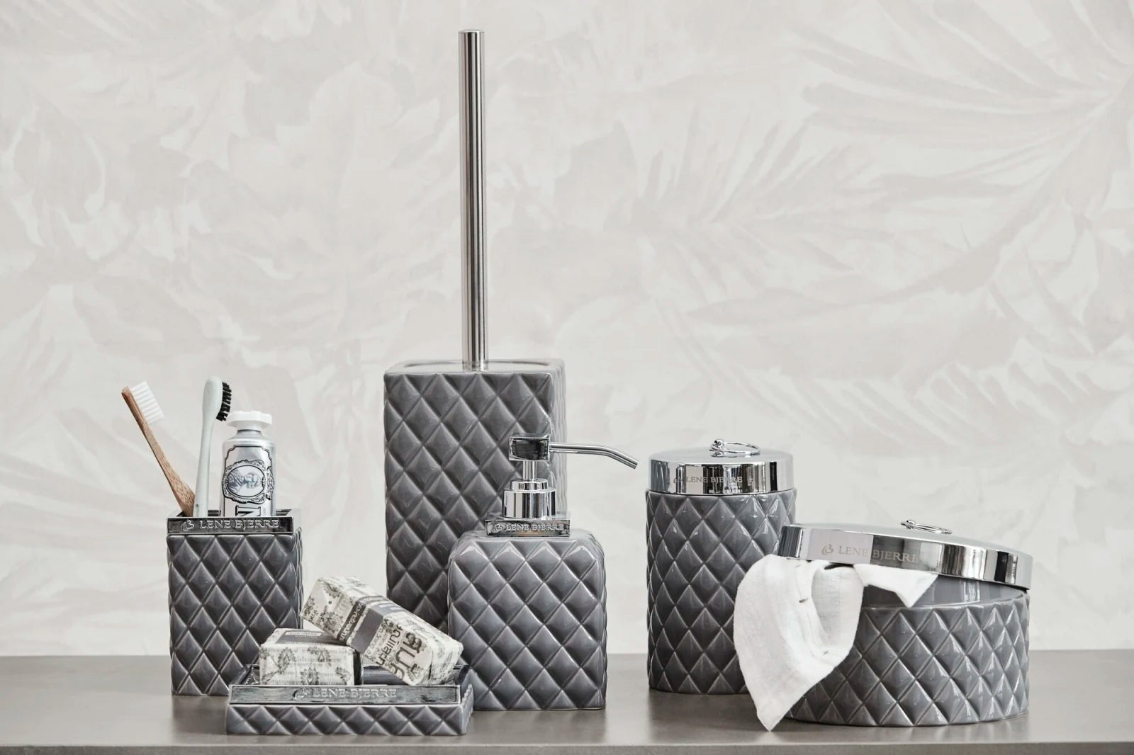 Lene Bjerre Portia Toalettborste, Grå / Silver - Azalea Home