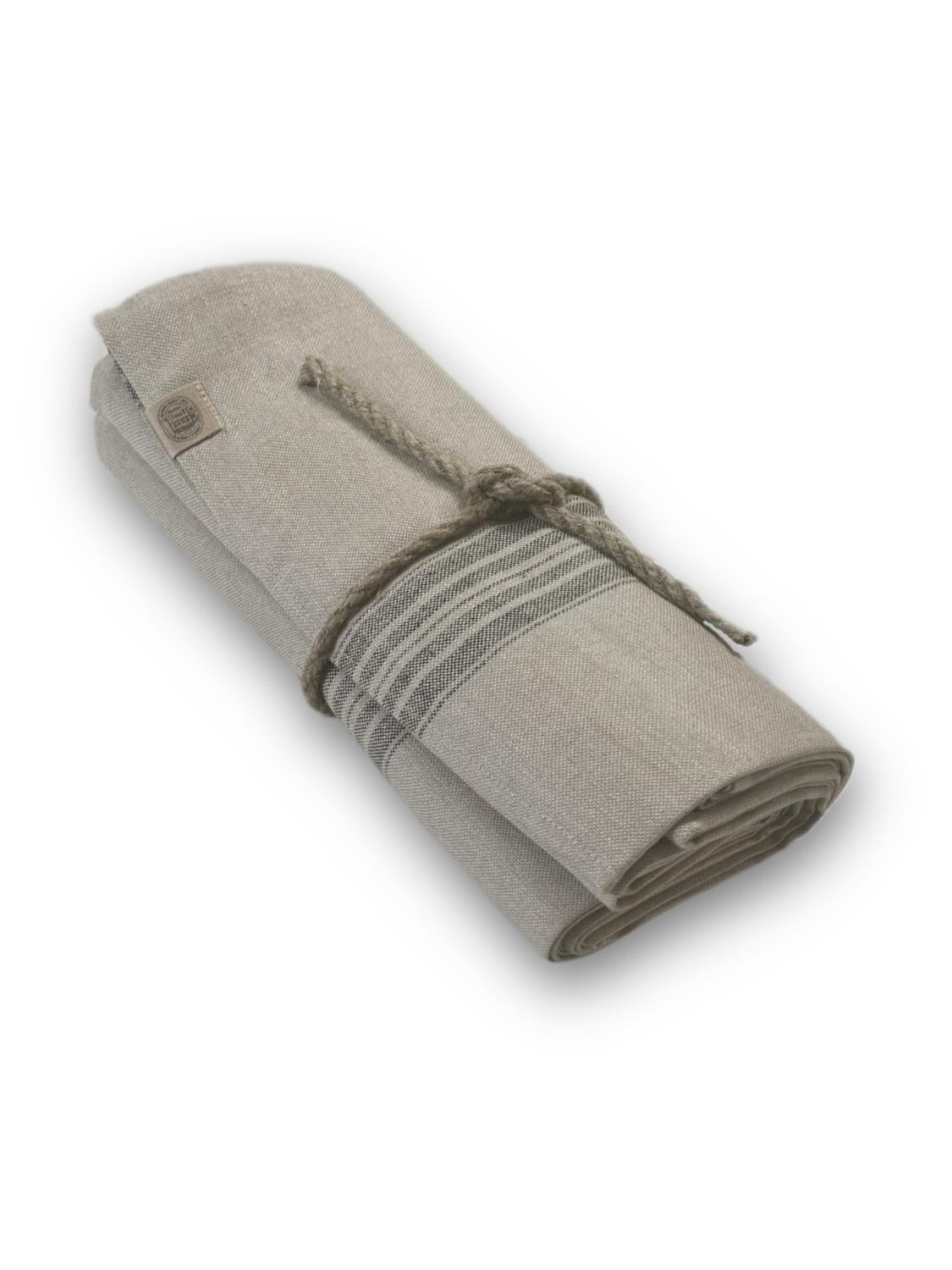 Lovely Linen HERITAGE Duk 145X250, Beige / svart - Azalea Home