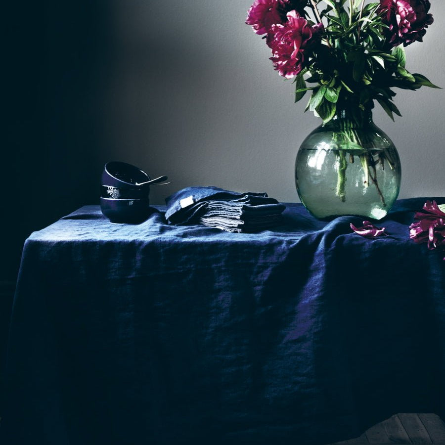 Lovely Linen LOVELY Duk 145X300, Mörkblå - Azalea Home