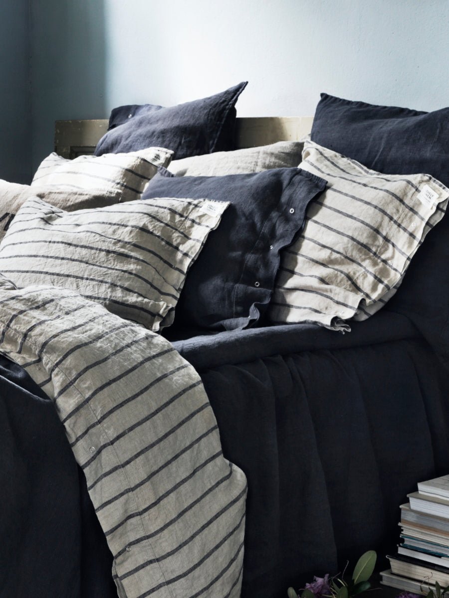 Lovely Linen MISTY Örngott Stripe 50X60, Svart - Azalea Home