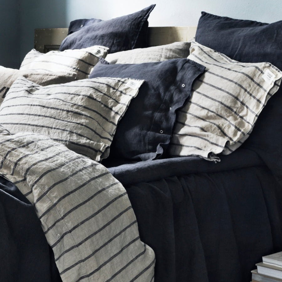 Lovely Linen MISTY Örngott Stripe 50X70, Svart - Azalea Home