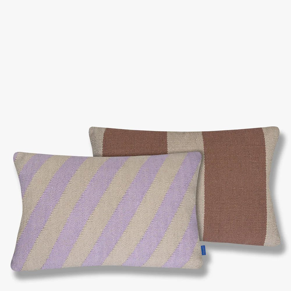 Mette Ditmer ACROSS Kuddfodral 40x60, Ljus lila - Azalea Home