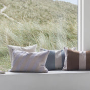 Mette Ditmer ACROSS Kuddfodral 40x60, Ljusgrå - Azalea Home
