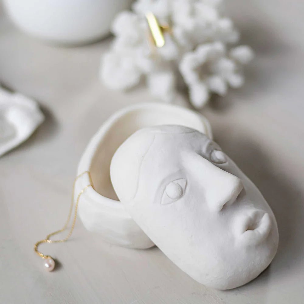 Mette Ditmer ART PIECE Face Burk, Off - white - Azalea Home