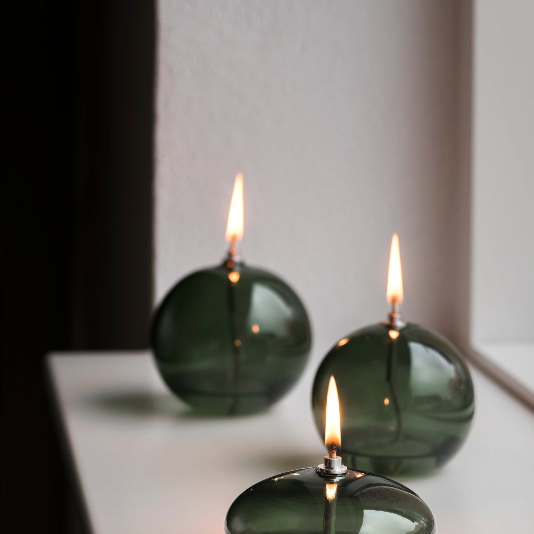 Mette Ditmer AURA Oljelampa, Dark forest - Azalea Home