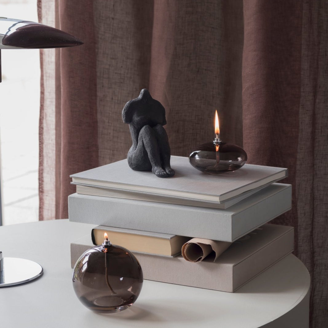 Mette Ditmer AURA Oljelampa, Smoke grey - Azalea Home