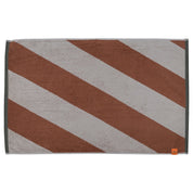 Mette Ditmer DIAGONAL Badrumsmatta 50x80, Brick - Azalea Home