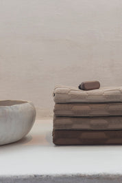 Mette Ditmer GEO Gästhandduk 2 - pack 35x55, Nougat - Azalea Home