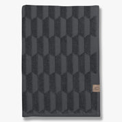 Mette Ditmer GEO Handduk 50x95, Antracit - Azalea Home