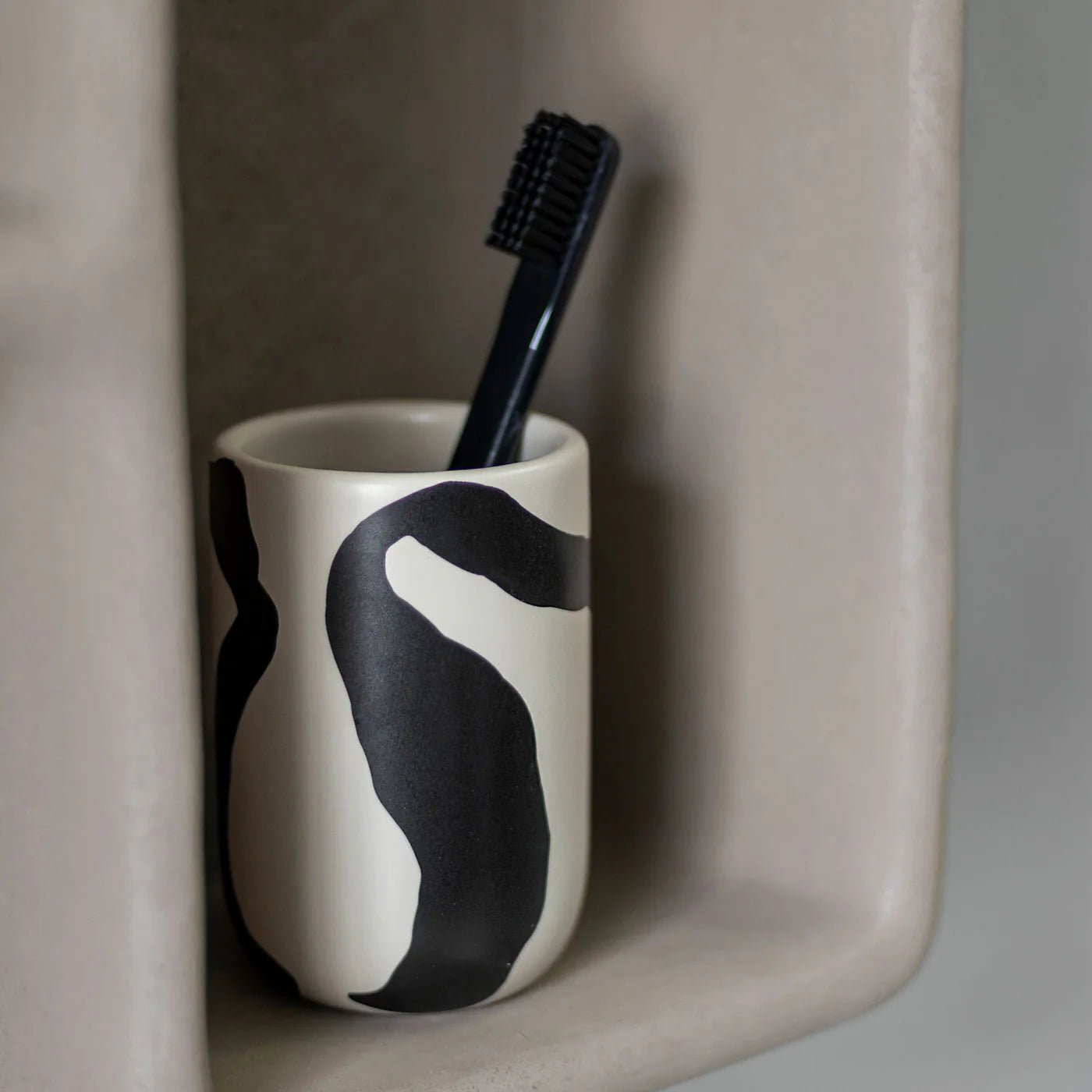Mette Ditmer ICON Tandborstmugg, Off - white - Azalea Home
