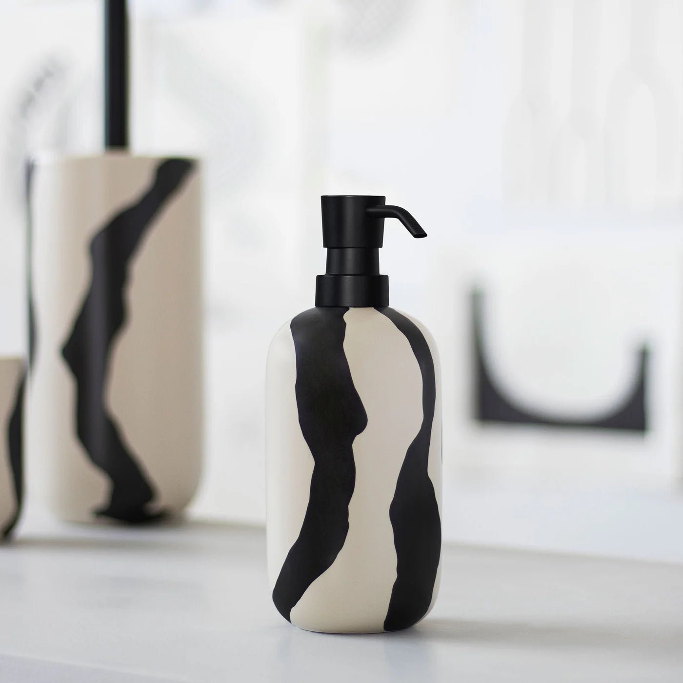 Mette Ditmer ICON Tvålpump, Off - white - Azalea Home