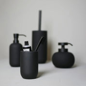 Mette Ditmer LOTUS Tandborstmugg, Svart - Azalea Home