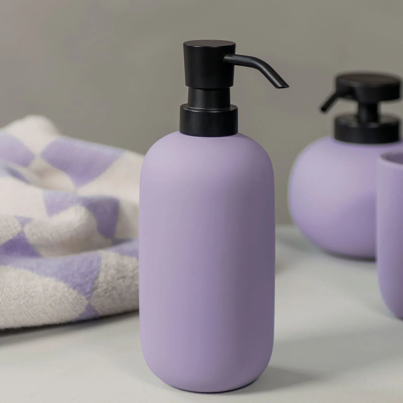 Mette Ditmer LOTUS Tvålpump, Ljus lila - Azalea Home