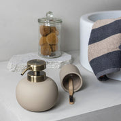 Mette Ditmer LOTUS Tvålpump, Sand - Azalea Home