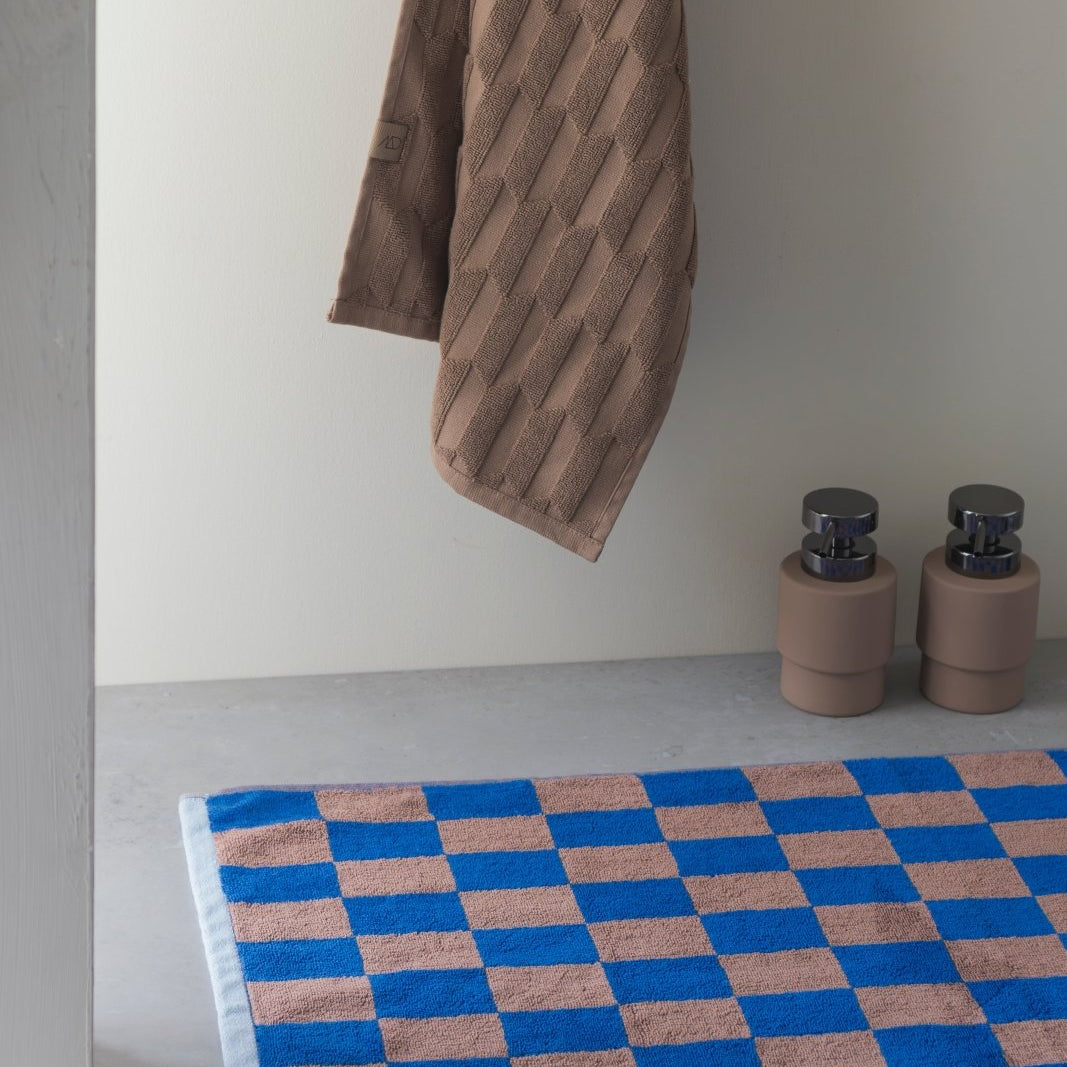 Mette Ditmer RETRO Badrumsmatta 50x80, Kobolt - Azalea Home