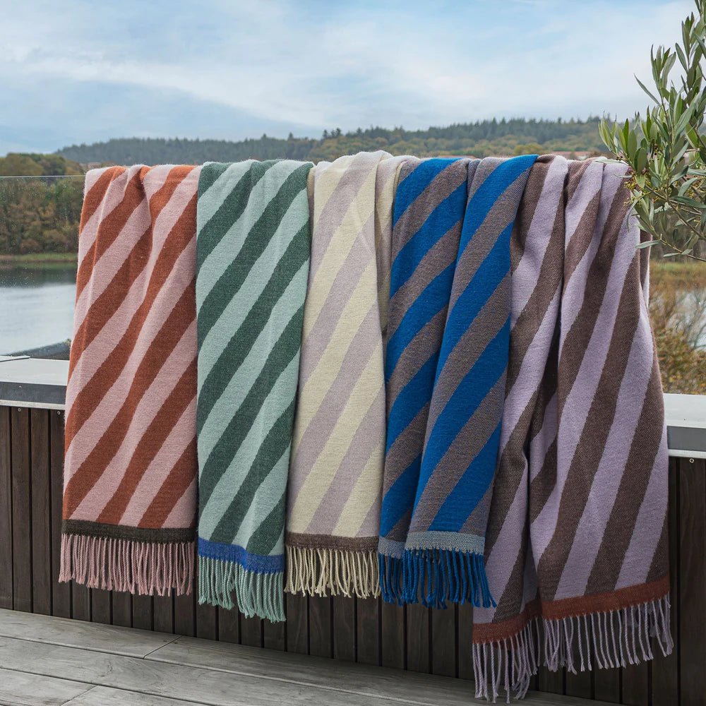 Mette Ditmer RETRO Pläd 125x170, Kobolt - Azalea Home