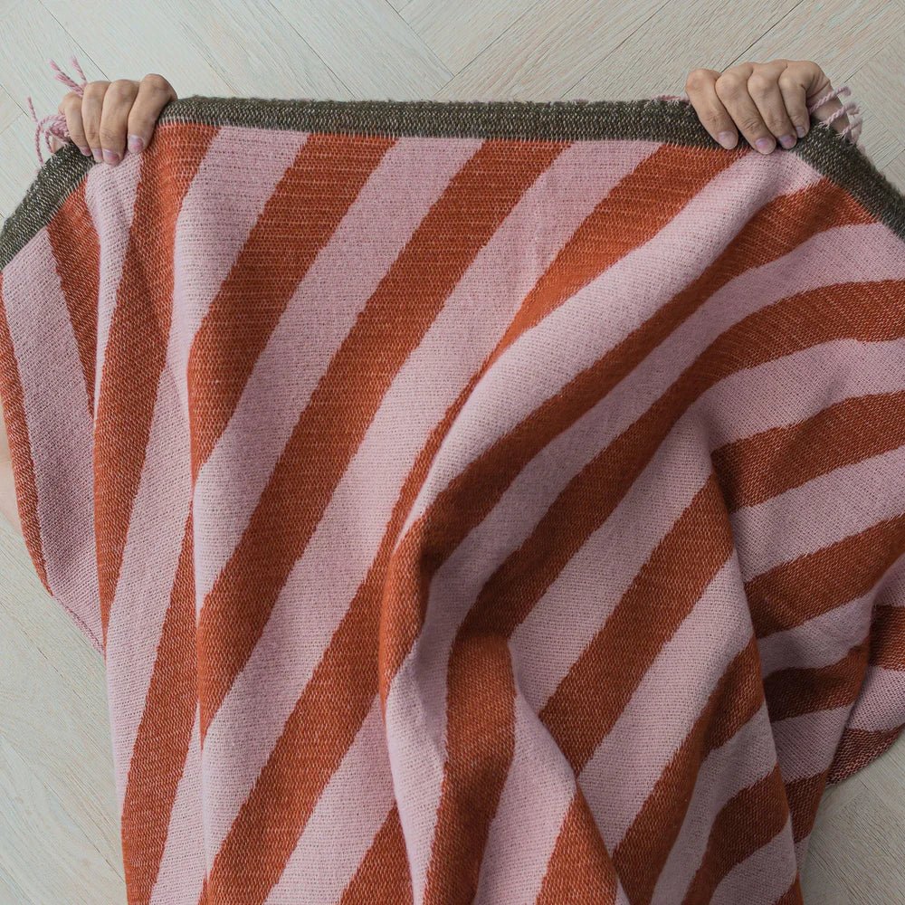 Mette Ditmer RETRO Pläd 125x170, Rust - Azalea Home