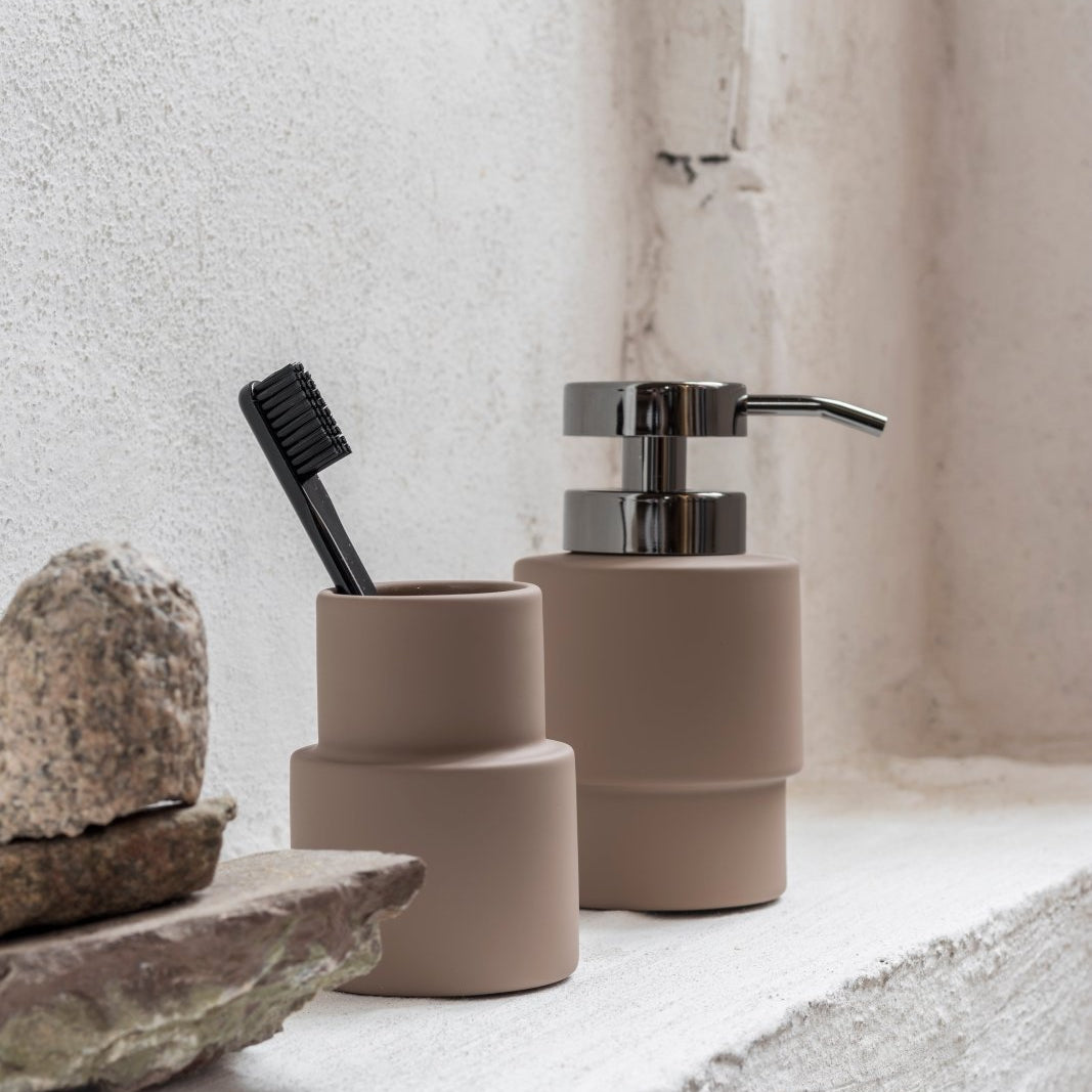 Mette Ditmer SHADES Tandborstmugg, Nougat - Azalea Home
