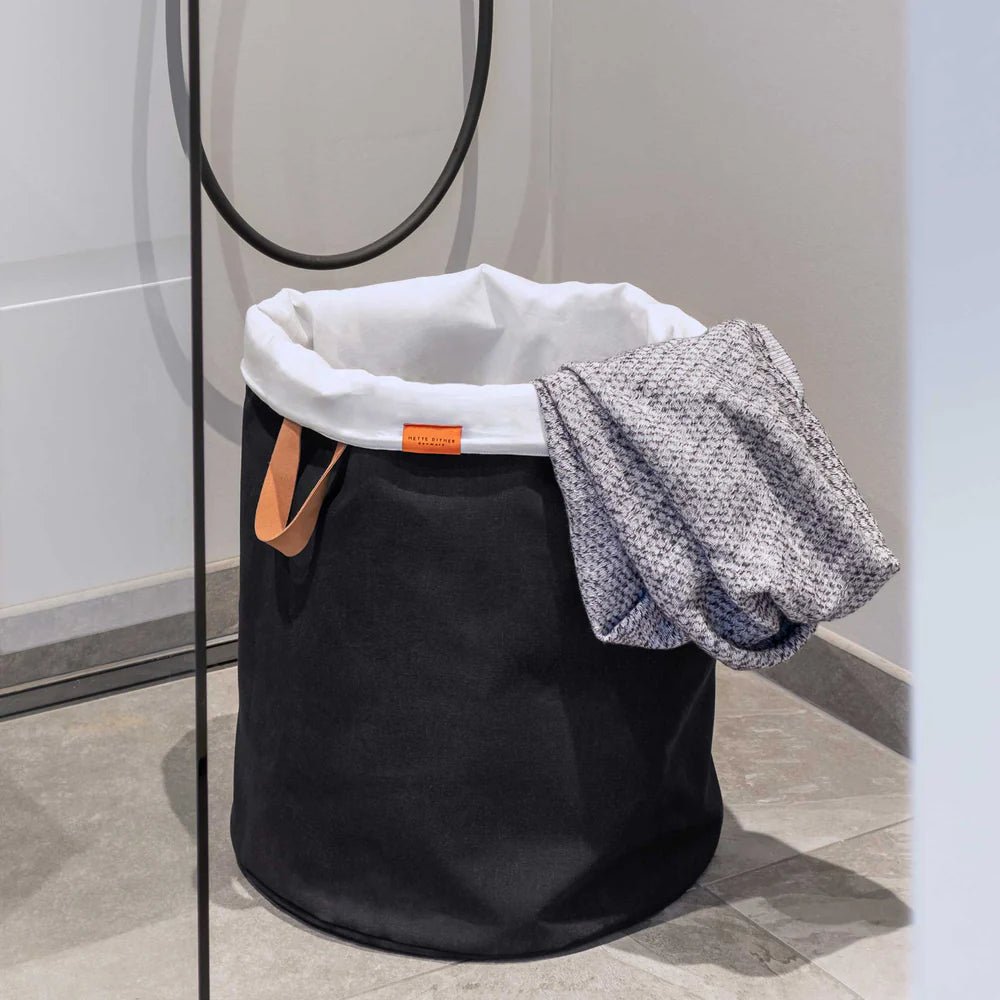 Mette Ditmer SORT - IT Tvättkorg, Svart - Azalea Home