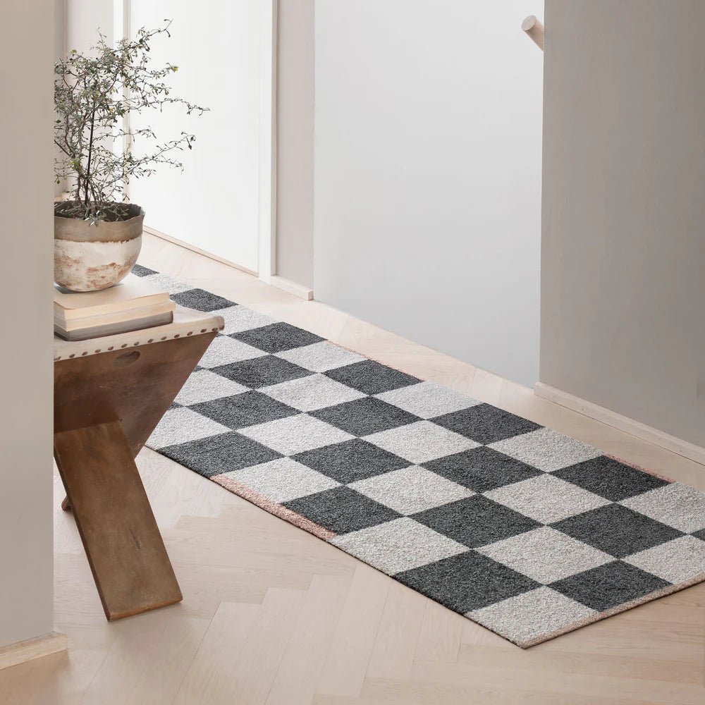 Mette Ditmer SQUARE Allround Gångmatta 77x240, Mörkgrå - Azalea Home