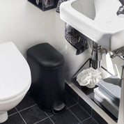 Mette Ditmer WALTHER Pedalhink, Svart - Azalea Home