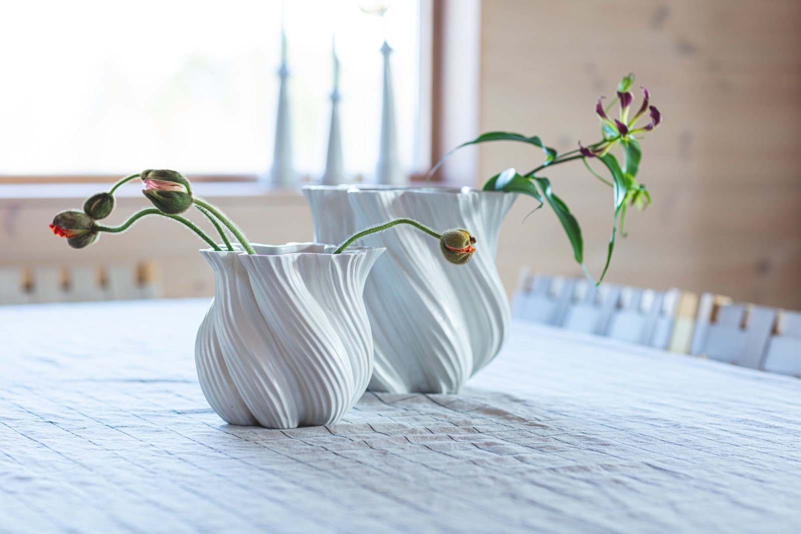 Mogihome Vas Mindy Liten, Cloud - Azalea Home