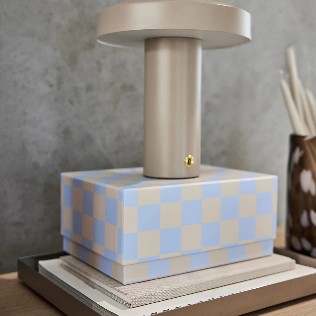 OYOY LIVING Bakku Bricka, Stål - Azalea Home